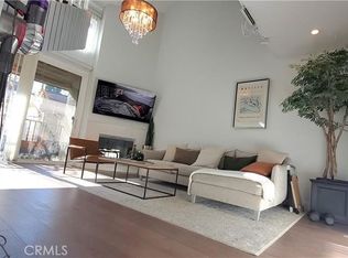 8114 Manitoba St APT 204, Playa Del Rey, CA 90293
