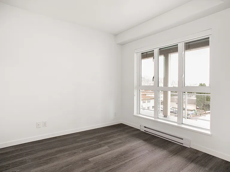 537 Foster Ave — Photo 19