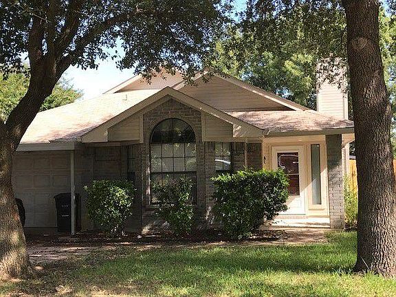 2nd image of 10124 Leatherwood Dr