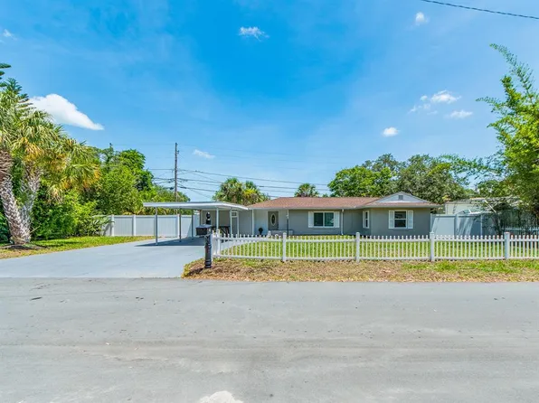 502 Lexington St, Dunedin, FL 34698