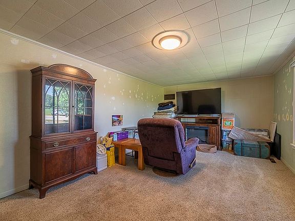 2nd image of 2120 E Delavan Dr