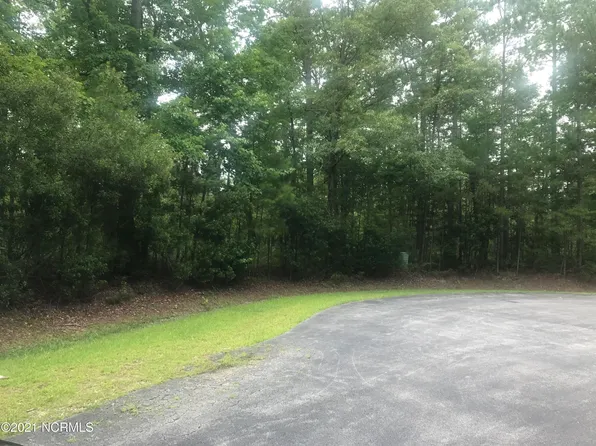139 Shoreline Court, Oriental, NC 28571
