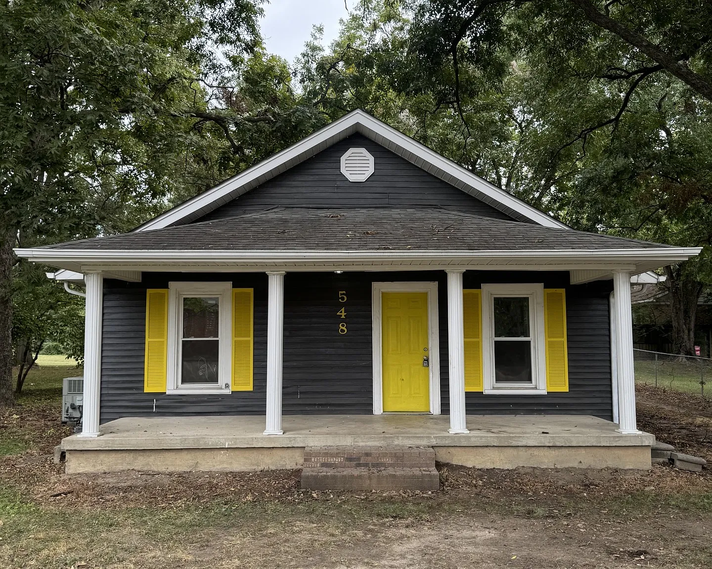 548 Hike Avenue - 1 — Photo 1