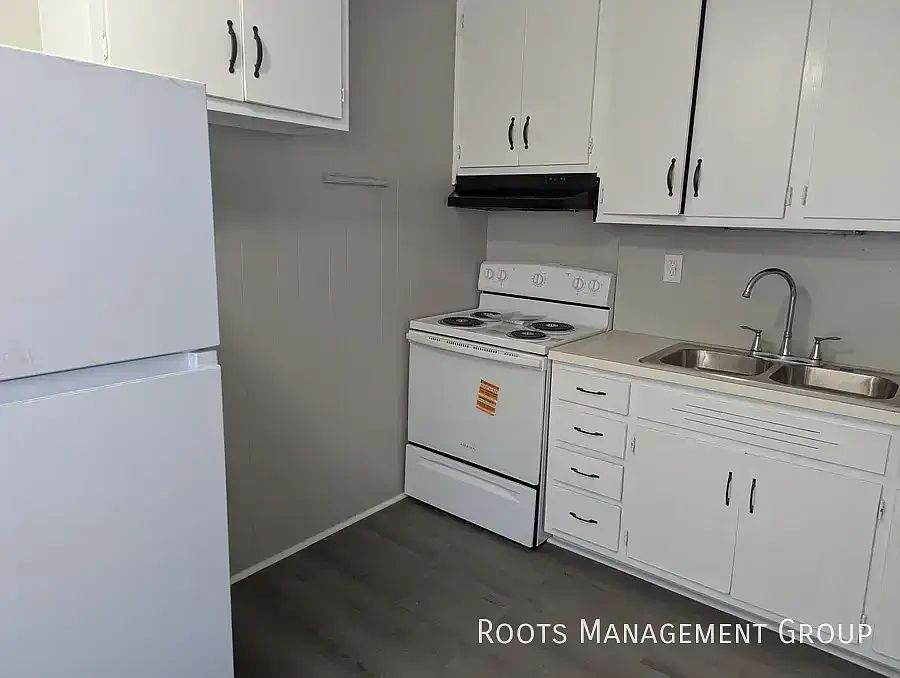 1st image of 2415 W 250 S APT 3