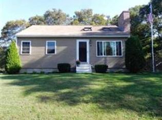 18 Warwick Way, Mashpee, MA 02649