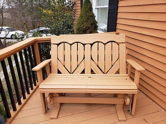 Amish made furniture incl.