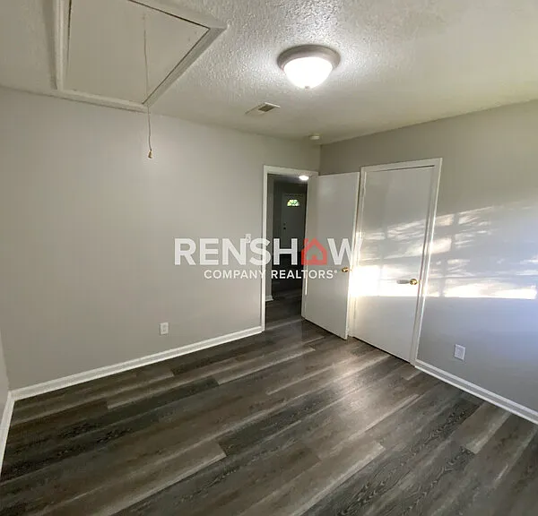 409-411 S Front St #409 — Photo 11
