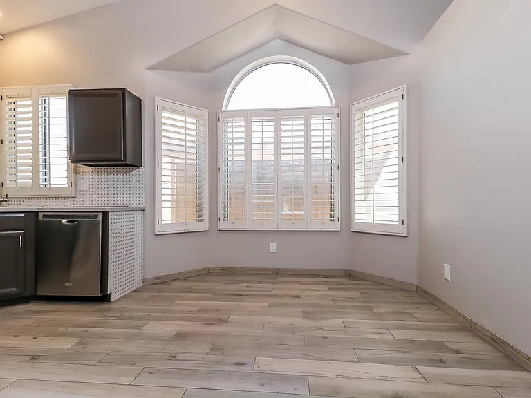 4853 W Kristal Way — Photo 7