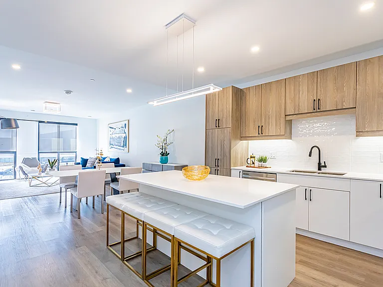 3050 Yorkville St — Photo 17