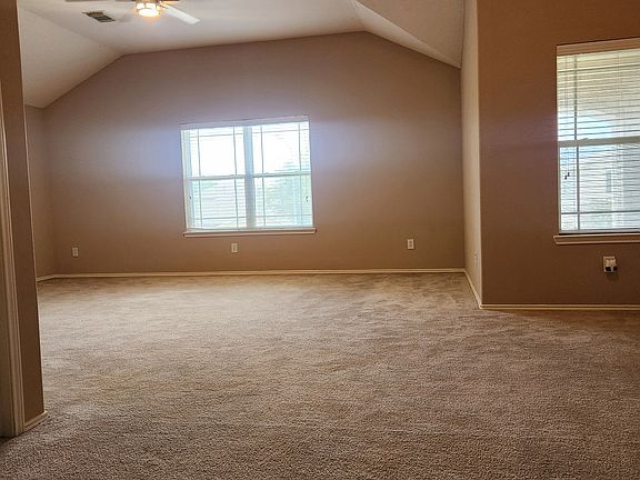 4th image of 19538 Otter Trail Ct