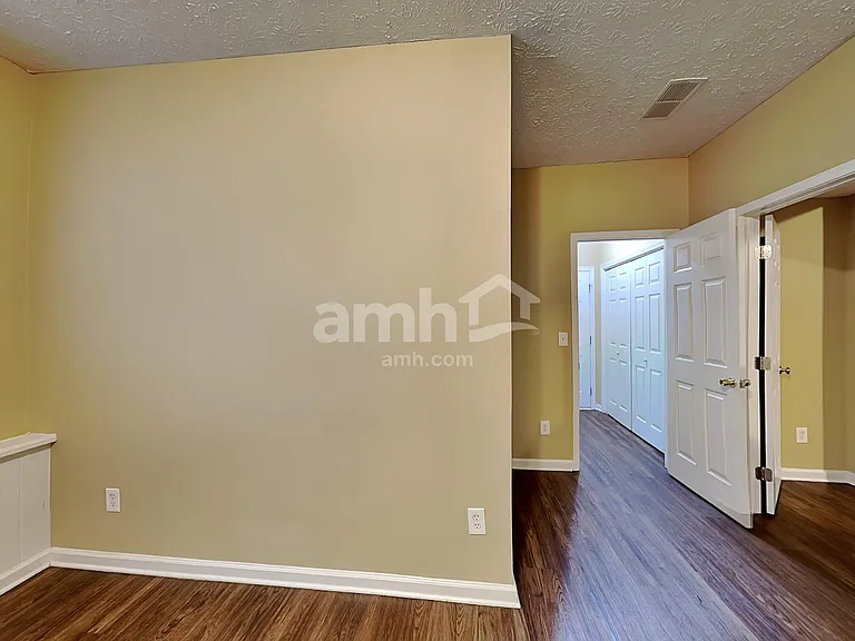 356 McMillan Rd — Photo 12