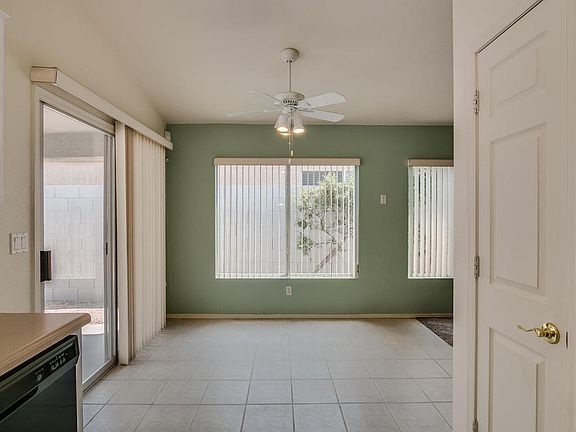 3rd image of 3040 E Blackhawk Dr