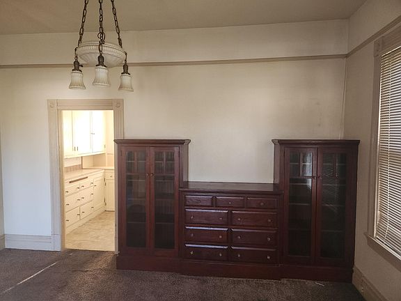 2nd image of 921 Santa Clara St