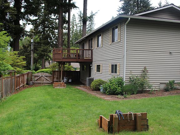 3rd image of 11233 NE 97th St