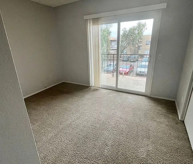 2820 E Kathleen Rd #103 — Photo 6
