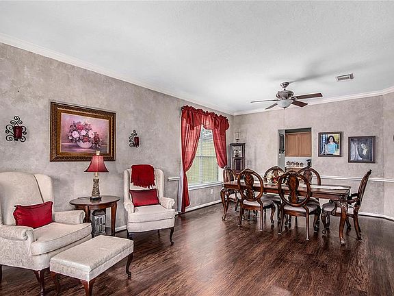 4th image of 20703 Emerald Spruce Ct