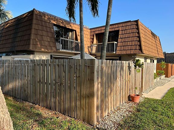 2nd image of 4043 Palm Bay Cir APT A
