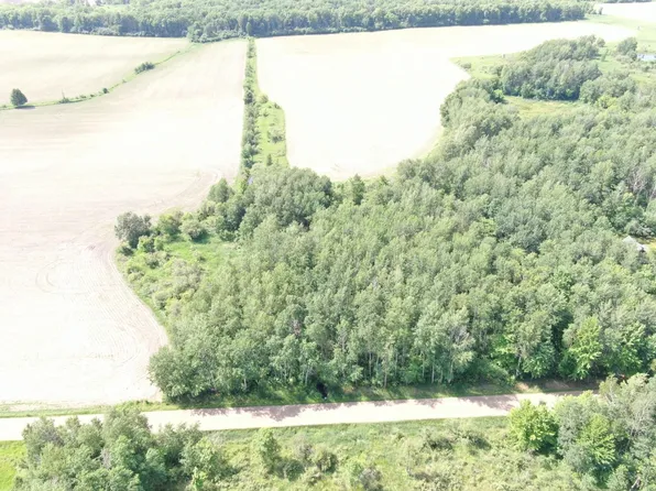 11 200th St, Milaca, MN 56353