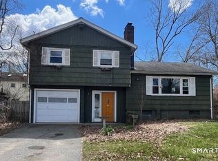 29 Moss Point Trail, Old Lyme, CT 06371