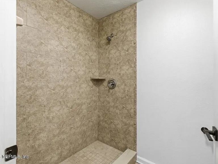5 Arbor Club Dr #103 — Photo 8