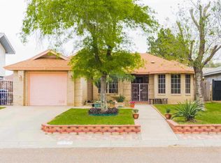 8657 Oakridge Loop, Laredo, TX 78045