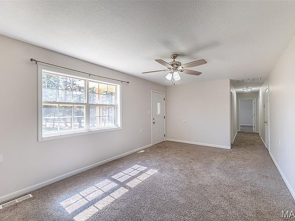 5th image of 566 County Road 422