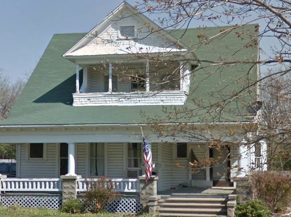 1st image of 1338 W Cleveland St