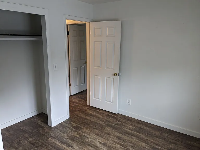 412 N Rouse Ave #A-H — Photo 21