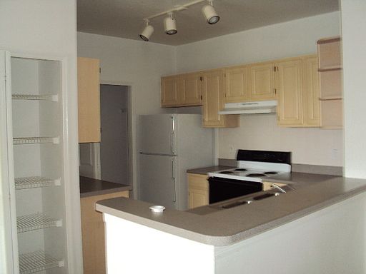 4th image of 8834 Dunes Ct APT 301