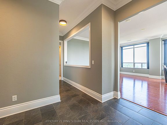 4th image of 37 Galleria Pkwy #10