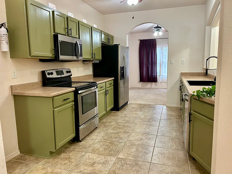 1920 Roaring Fork Pl NW — Photo 11