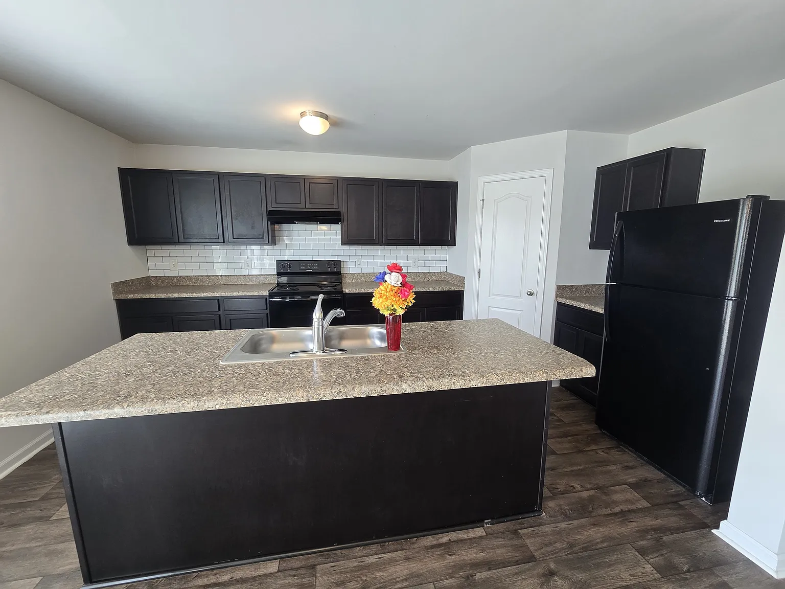 129 Maple Tree Lane - 1 — Photo 3