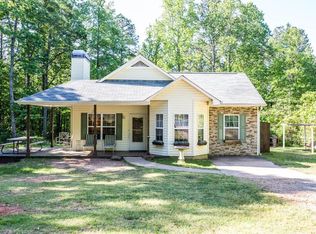 8999 High Point Rd, Douglasville, GA 30134