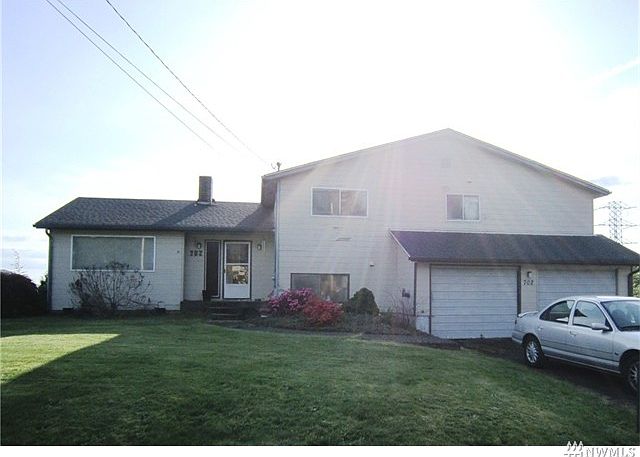 1st image of 702 Reynvaan Dr