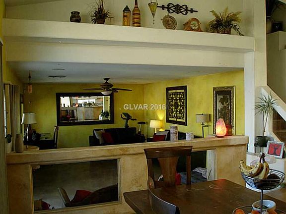 3rd image of 1620 Silver Glen Ave