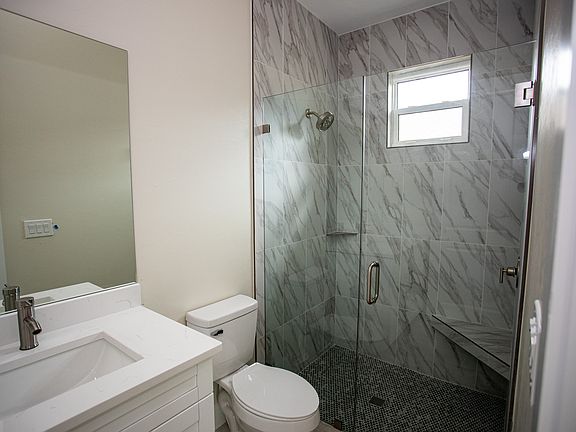 5th image of 8260 Cypress Dr N