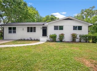 17 Van Tassel Dr SE, Lindale, GA 30147