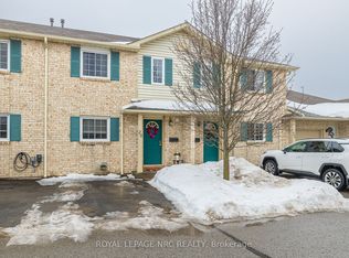 7470 Monastery Dr #20, Niagara Falls, ON L2H 3B3