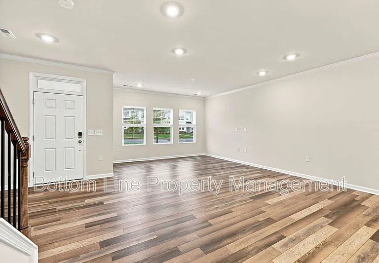2312 Kasota Ln — Photo 21