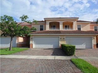 6464 Azura Lake Rd, Lake Worth, FL 33463