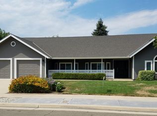1348 E Thompson Ave, Tulare, CA 93274