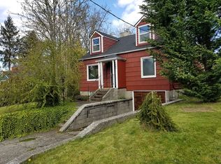 1926 Snyder Ave, Bremerton, WA 98312