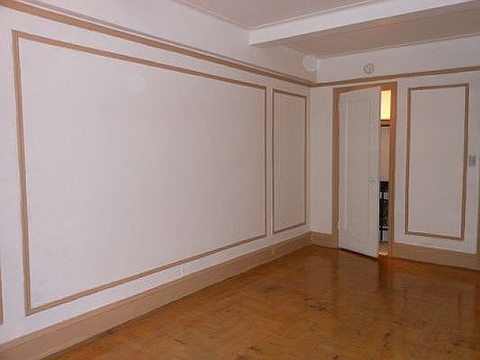 4th image of 433 W 34th St APT 5H