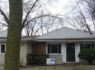 27 W Rocket Cir, Park Forest, IL