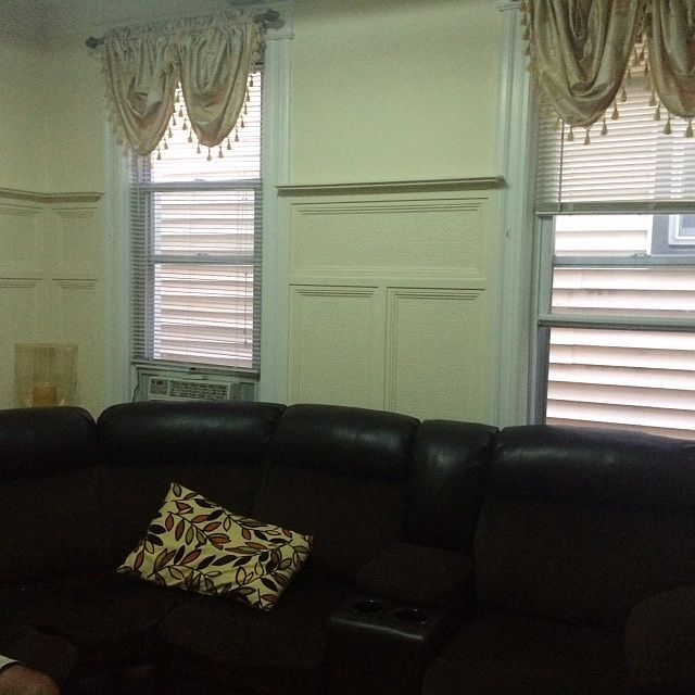 2nd image of 224 Shippen St