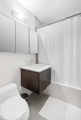 Rented by Christie's International Real Estate Group, LLC | media 13