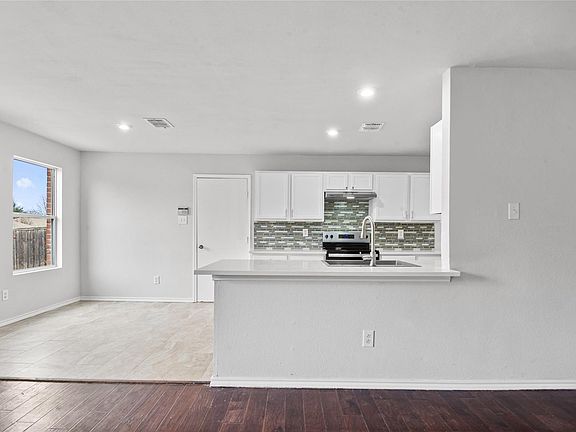 5th image of 1210 Maritime Ln