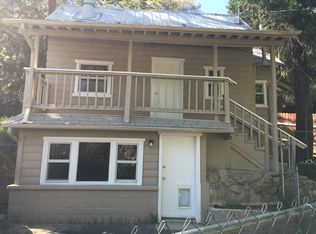 512 Thousand Pines Rd, Crestline, CA 92325