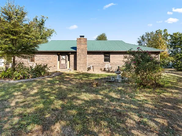 392 Red Bird Ln, Waterloo, SC 29384