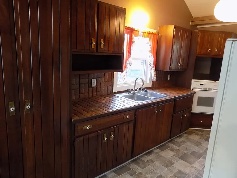 1060 Annapolis Ave — Photo 36